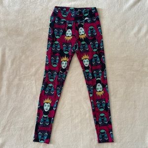 Lularoe Disney Villains Magic Mirror with Roses leggings